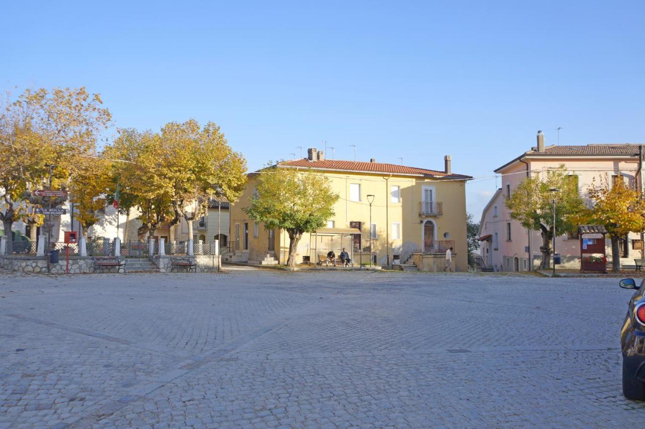 La Casa Di Rocca Lägenhet Castel Di Sangro Exteriör bild